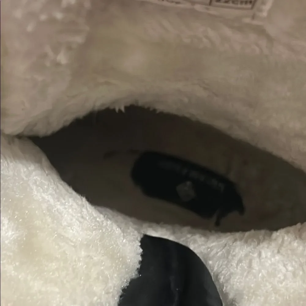 Dream Pairs Pink and Black Kids Boots